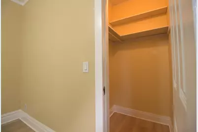 [Address not provided], Oak Park, IL 60302 - Photo 13