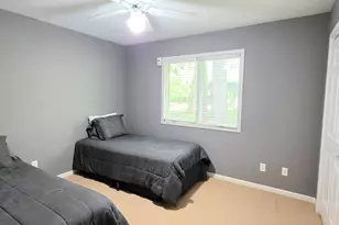 4958 Northridge Dr, Saint Anne, IL 60964 - Photo 13