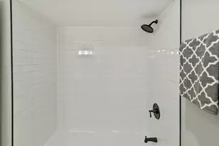 1554 Chickasaw Dr, Naperville, IL 60563 - Photo 29