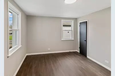 9139 Robinson Avenue, Franklin Park, IL 60131 - Photo 11