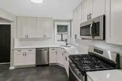 9139 Robinson Avenue, Franklin Park, IL 60131 - Photo 7