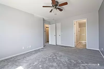 1244 N Red Oak Circle #3, Round Lake Beach, IL 60073 - Photo 9