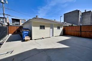 2025 N Laporte Ave, Chicago, IL 60639 - Photo 39