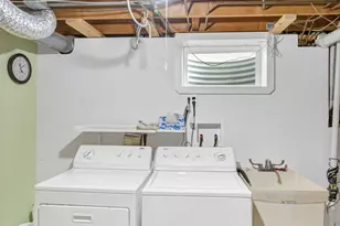 842 Pin Oak Cir, Cary, IL 60013 - Photo 27