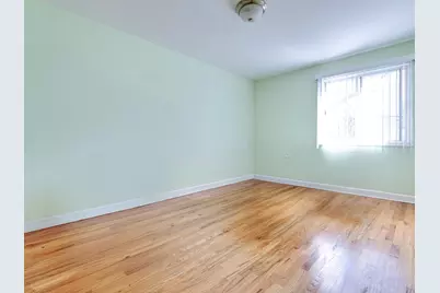 615 Quincy Bridge Lane #201, Glenview, IL 60025 - Photo 7