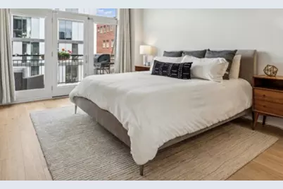 [Address not provided], Chicago, IL 60654 - Photo 13