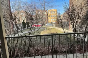 1745 W Albion Ave, Chicago, IL 60626 - Photo 17