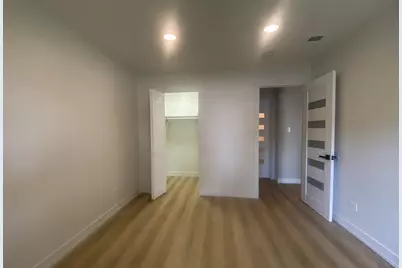 715 W Central Road #A8, Mount Prospect, IL 60056 - Photo 11