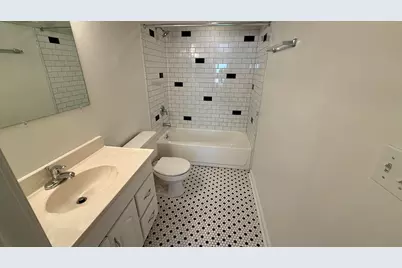 2918 S Poplar Avenue #R, Chicago, IL 60608 - Photo 9