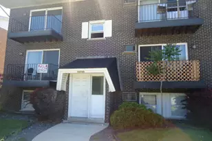 10756 N Harlem St, Worth, IL 60482 - Photo 1