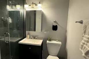 [Address not provided], Chicago, IL 60613 - Photo 9