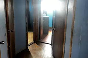 10618 S Langley Ave, Chicago, IL 60628 - Photo 11