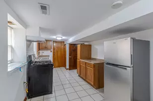 7408 W Addison St, Chicago, IL 60634 - Photo 5