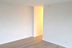 375 Plum Creek Dr, Wheeling, IL 60090 - Photo 17