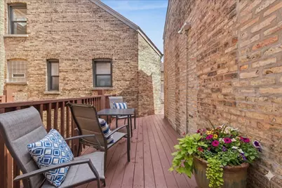 561 W Briar Place #305, Chicago, IL 60657 - Photo 11