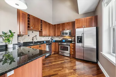 561 W Briar Place #305, Chicago, IL 60657 - Photo 7