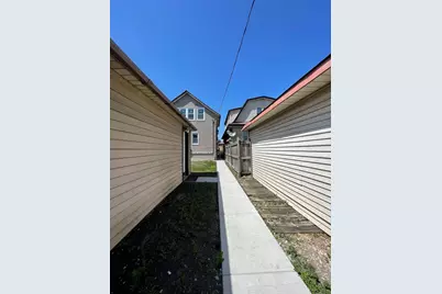 5133 W Wrightwood Avenue #1, Chicago, IL 60639 - Photo 11