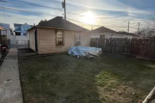 5133 W Wrightwood Ave, Chicago, IL 60639 - Photo 9