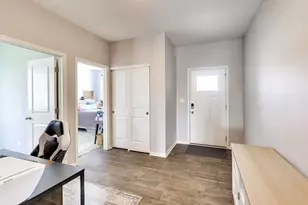 3807 Flynn St, McHenry, IL 60050 - Photo 3