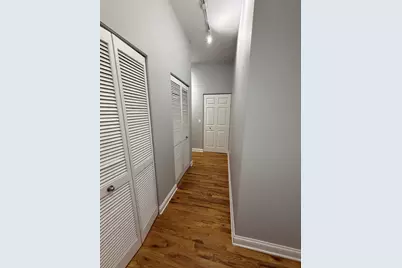 2035 S Indiana Avenue #201, Chicago, IL 60616 - Photo 7