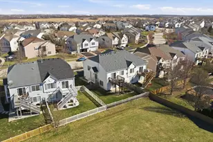 2450 Saddle Ridge Dr, Joliet, IL 60432 - Photo 7