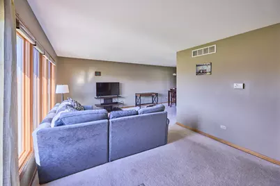 16447 Timberview Drive, Plainfield, IL 60586 - Photo 3