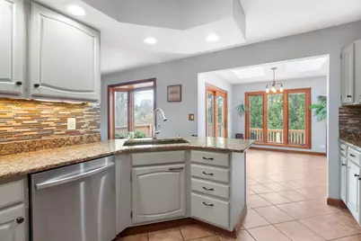 17466 W Windslow Drive, Grayslake, IL 60030 - Photo 5