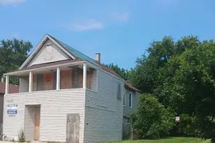 2856 E 79th St, Chicago, IL 60649 - Photo 3