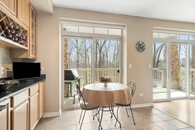 425 Benjamin Drive #202, Vernon Hills, IL 60061 - Photo 7