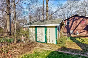 1218 Gladys Ave, Morris, IL 60450 - Photo 11