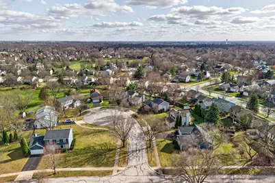 2301 Providence Court E, Naperville, IL 60565 - Photo 29