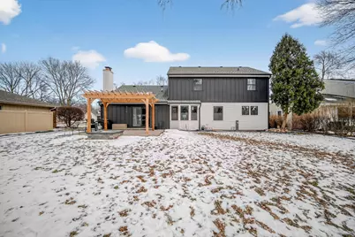 221 Olesen Drive, Naperville, IL 60540 - Photo 45