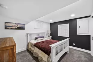 221 Olesen Dr, Naperville, IL 60540 - Photo 37