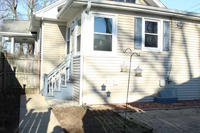 1503 Hickory Street, Waukegan, IL 60085 - Photo 9