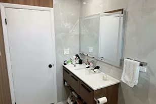 8113 Carlisle Dr, Hanover Park, IL 60133 - Photo 13