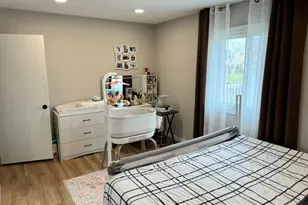 8113 Carlisle Dr, Hanover Park, IL 60133 - Photo 11