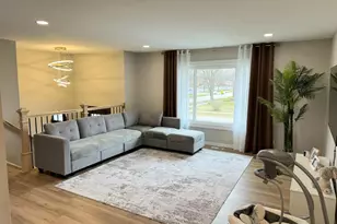 8113 Carlisle Dr, Hanover Park, IL 60133 - Photo 3