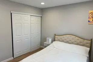 8113 Carlisle Dr, Hanover Park, IL 60133 - Photo 15