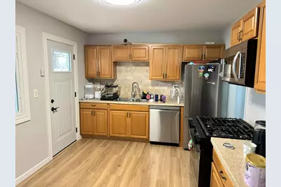 8113 Carlisle Drive, Hanover Park, IL 60133 - Photo 7