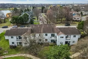 308 Sandpebble Ln, Aurora, IL 60504 - Photo 43