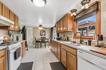 19216 John Kirkham Drive, Romeoville, IL 60446 - Photo 11