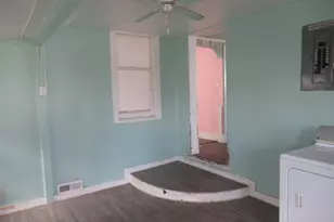 1208 Marshall Ave, Paris, IL 61944 - Photo 17