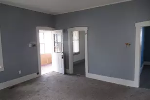 1208 Marshall Ave, Paris, IL 61944 - Photo 7