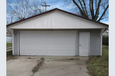 1208 Marshall Avenue, Paris, IL 61944 - Photo 3