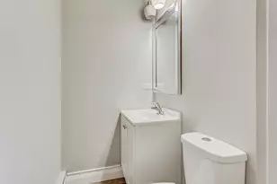 8864 Northshore Dr, Des Plaines, IL 60016 - Photo 17