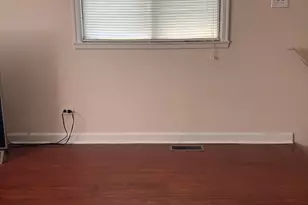 1436 Millbrook Ct, Schaumburg, IL 60193 - Photo 7