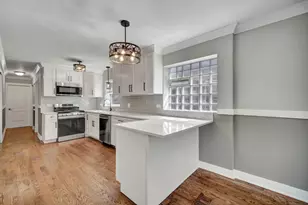 12423 S Normal Ave, Chicago, IL 60628 - Photo 7