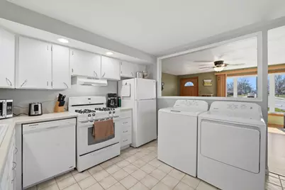 4638 W 89th Place, Hometown, IL 60456 - Photo 7