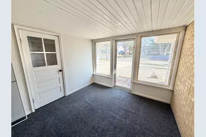 1615 26th Street, Rockford, IL 61108 - Photo 15