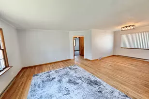 1615 26th St, Rockford, IL 61108 - Photo 3